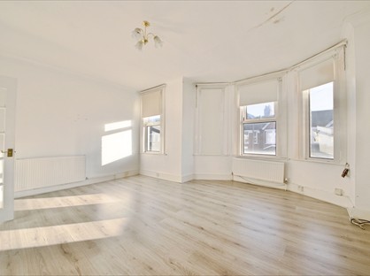 2 Bed Flat, Devonshire Road, N13