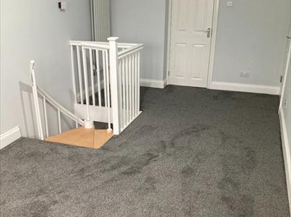 1 Bed Flat, Disraeli Crescent, HP13