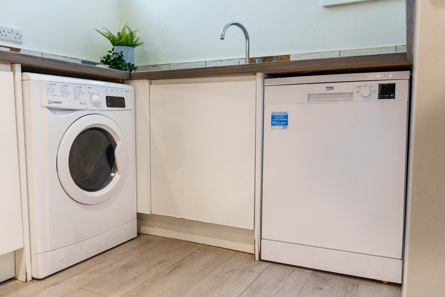 Additional image 4 of 7 Bed Flat, Trafalgar Street, S1, N1 7GU