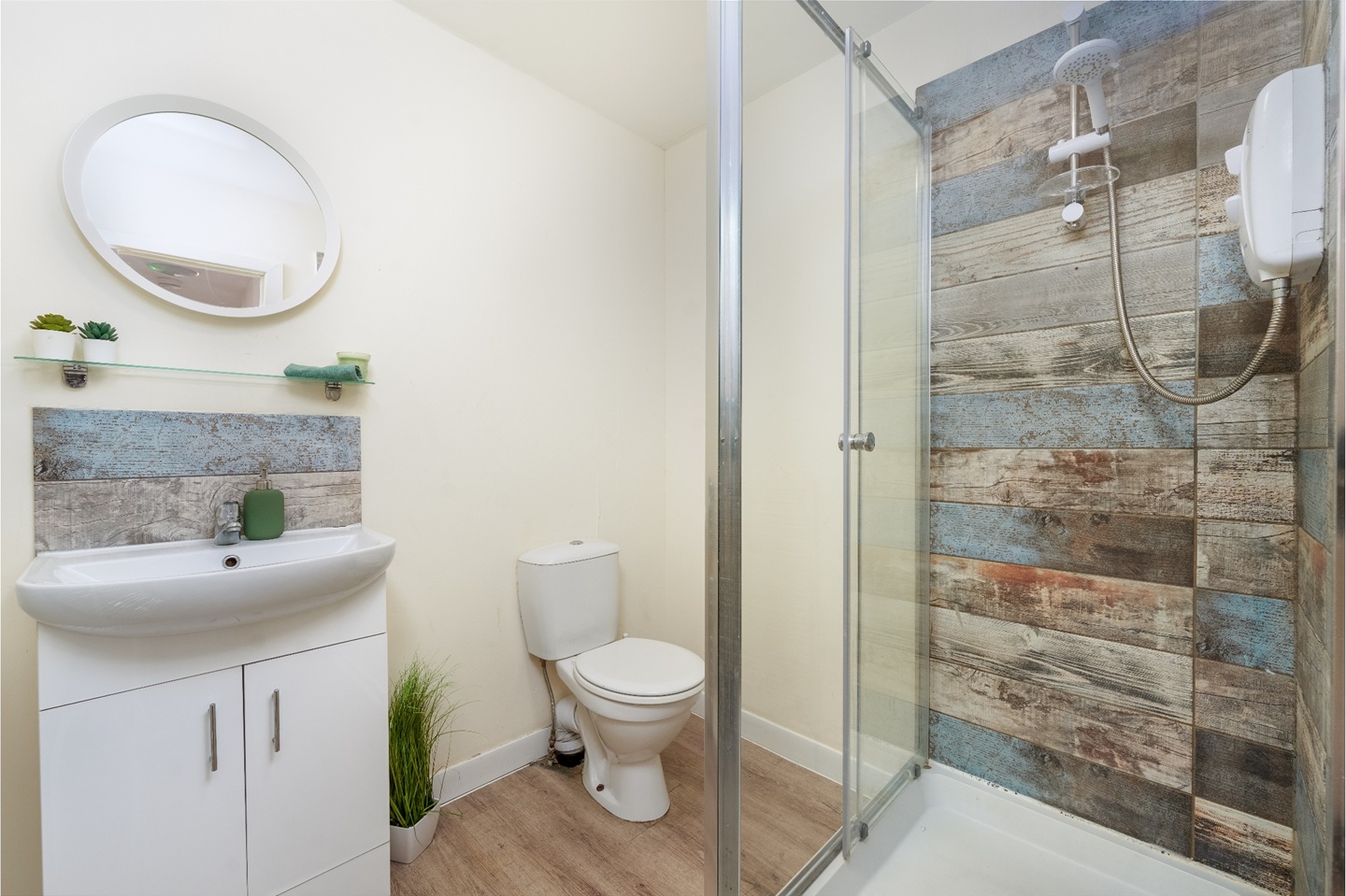 Additional image 11 of 7 Bed Flat, Trafalgar Street, S1, N1 7GU