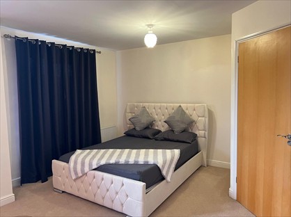 Room in a Shared House, Commonwealth Drive, RH10