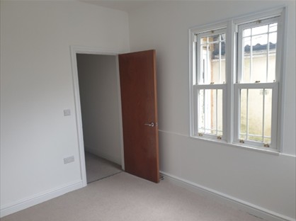 2 Bed Flat, Newport Gwent, NP20
