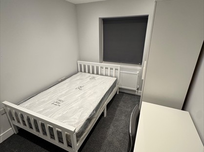 Room in a Shared House, Middle Street, SO14