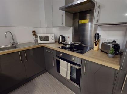 3 Bed Semi-Detached House, Bowness Road, M24