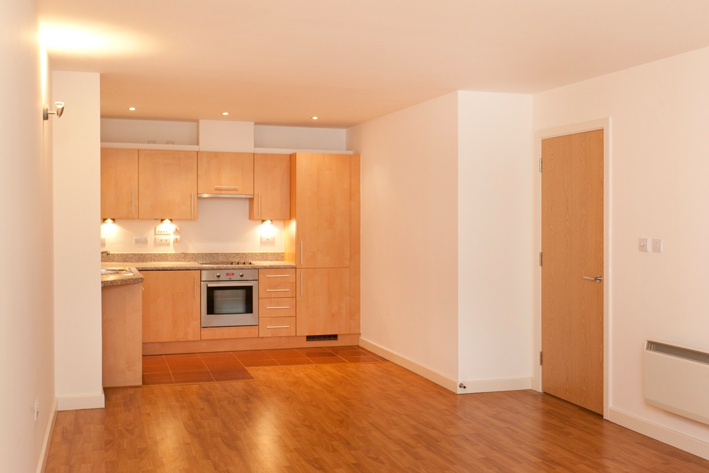 2 Bed Flat, Queens Road, NG2 photo 4