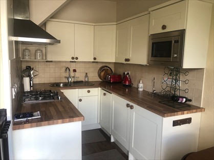 1 Bed Terraced House, Queen Street, LS19