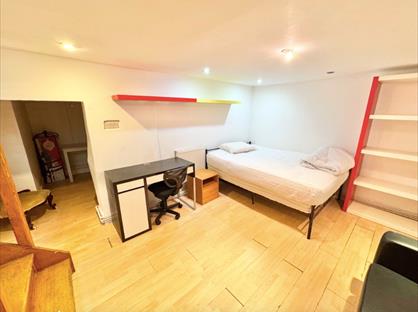 Studio Flat, Gillespie Road, N5