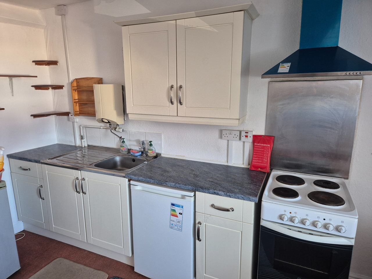 Additional image 2 of 1 Bed Flat, Uppingham Road, LE5, N1 7GU