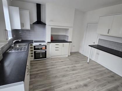 3 Bed Terraced House, King Edward Street, S71