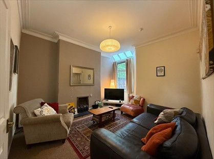 4 Bed End Terrace, Richmond Road, M14