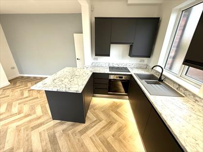 3 Bed Semi-Detached House, Field Head Lane, WF17