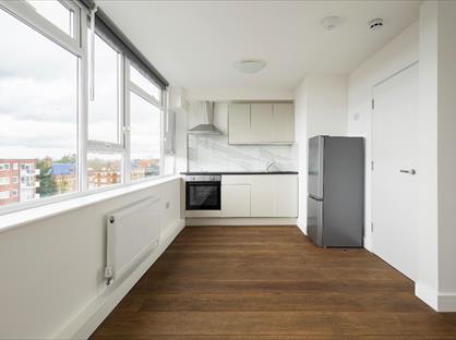 Studio Flat, Rubens House, N3