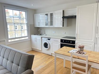 1 Bed Flat, St Peters, N1