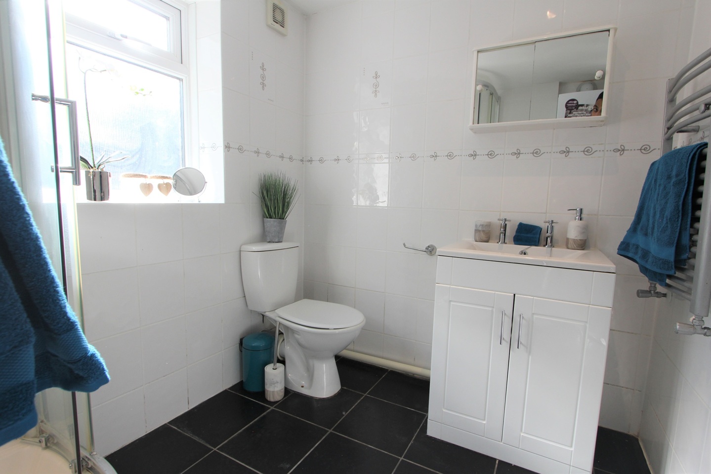 Additional image 9 of Room in a Shared House, St Edwards Road, RG6, N1 7GU