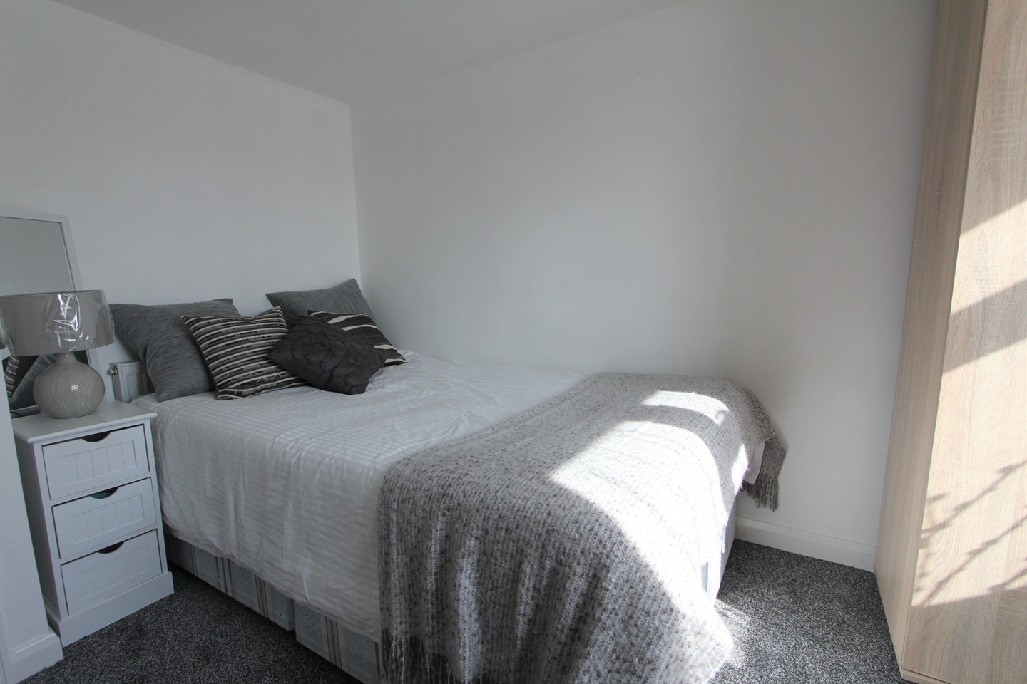 Additional image 17 of Room in a Shared House, St Edwards Road, RG6, N1 7GU