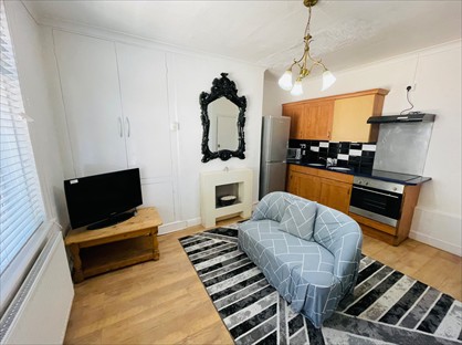 2 Bed Terraced House, Fenton Road, HD1