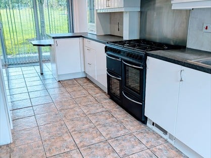 3 Bed Terraced House, Tindale Green, DL5