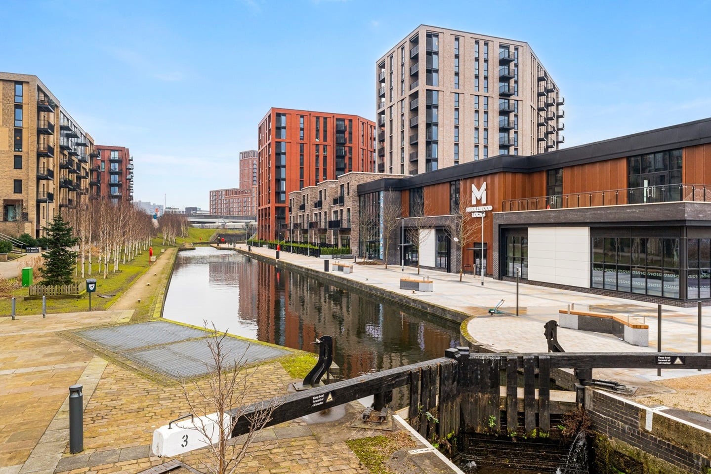 1 Bed Flat, Shale Lane, M5