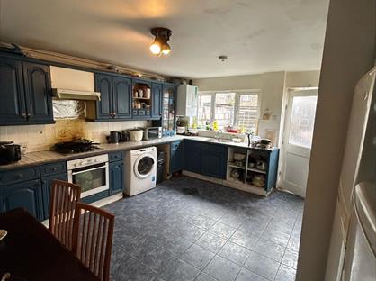 Room in a Shared House, Clifford Road, E16