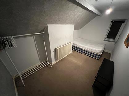 Room in a Shared Flat, Station Road, DE3