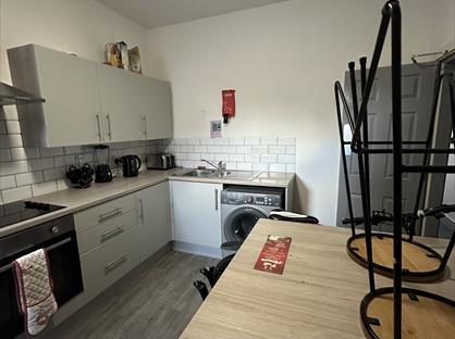 Room in a Shared House, Florence Avenue, DN4