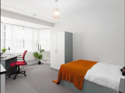 Bedsit, Medway Street, SW1P