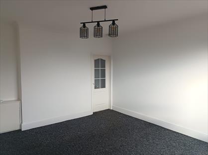 2 Bed Flat, Sunnyside Crescent, KA5