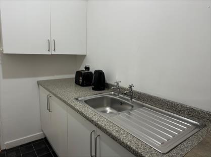 1 Bed Flat, Harehills Lane, LS9