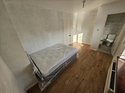 Room in a Shared House, Polesworth Road, RM9
