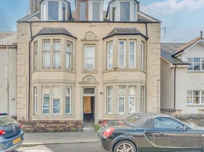 1 Bed Flat, Lady Campbells Walk, KY12