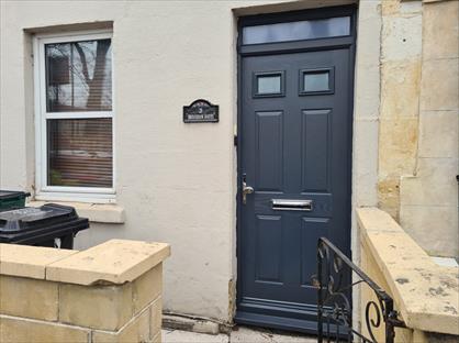 3 Bed Terraced House, Brougham Hayes, BA2