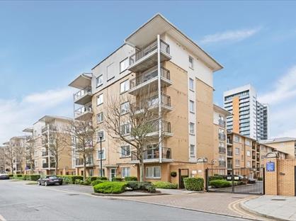 Room in a Shared Flat, Adventurers Court, E14