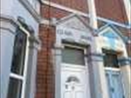 4 Bed Terraced House, Clifton Place, BS5