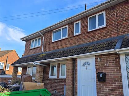 4 Bed Flat, Poplar Shaw, EN9