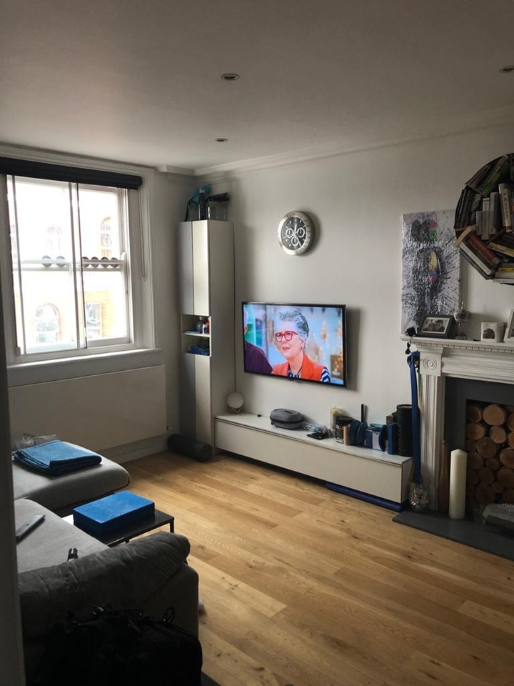 1 Bed Flat, Gloucester Road, SW7 photo 3