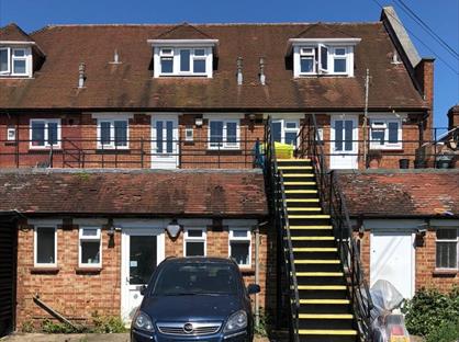 2 Bed Maisonette, Leon House, MK2