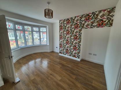 2 Bed Terraced House, Campion Avenue, HU4