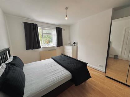 Room in a Shared House, College Road, HA9