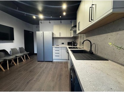 Room in a Shared House, Moorside Road, M27