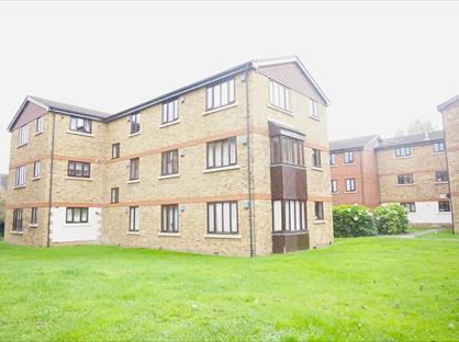 2 Bed Flat, Birchwood Close, SM4