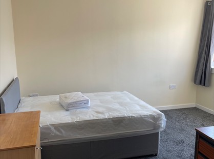 3 Bed Flat, Victoria Road, DD1