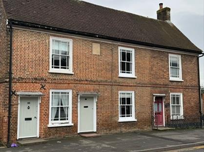 2 Bed Terraced House, Aylesbury End, HP9