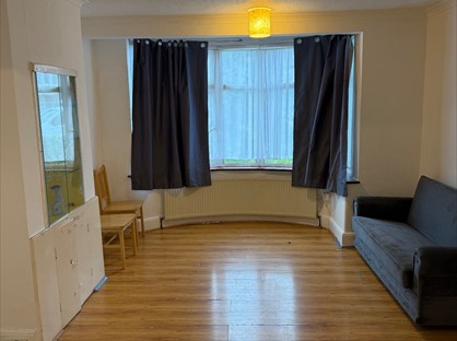 Room in a Shared House, Jeymer Drive, UB6