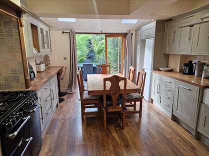 3 Bed Terraced House, Clarence Road, GU51