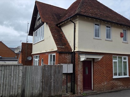 2 Bed Flat, The Cottage, SP9