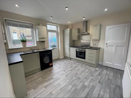 2 Bed Terraced House, Manville Walk, BD22