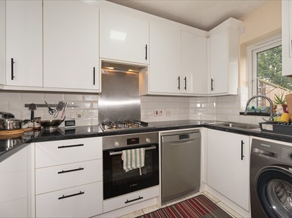2 Bed Terraced House, Tyler Way, CM14