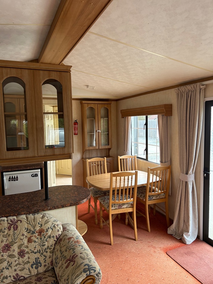 Additional image 8 of 2 Bed Bungalow, Manor Park, OX5, N1 7GU