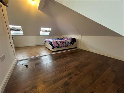 Studio Flat, The Glade, CR0