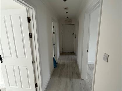 2 Bed Flat, Taverners Way, EN11